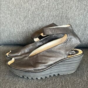 Fly London platform wedges black leather EU 37 US 7